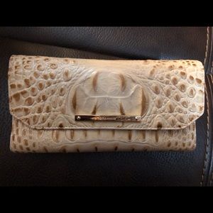 Brahmin Wallet w/checkbook